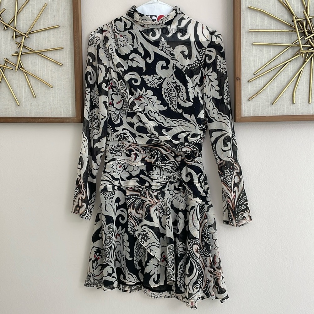 Zara High neck dress. Size: Small
